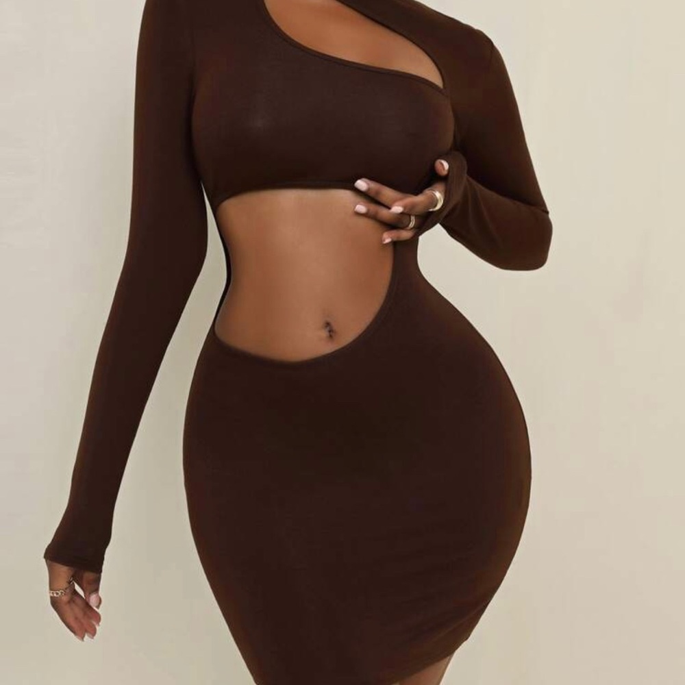 A chocolate brown bodycon dress